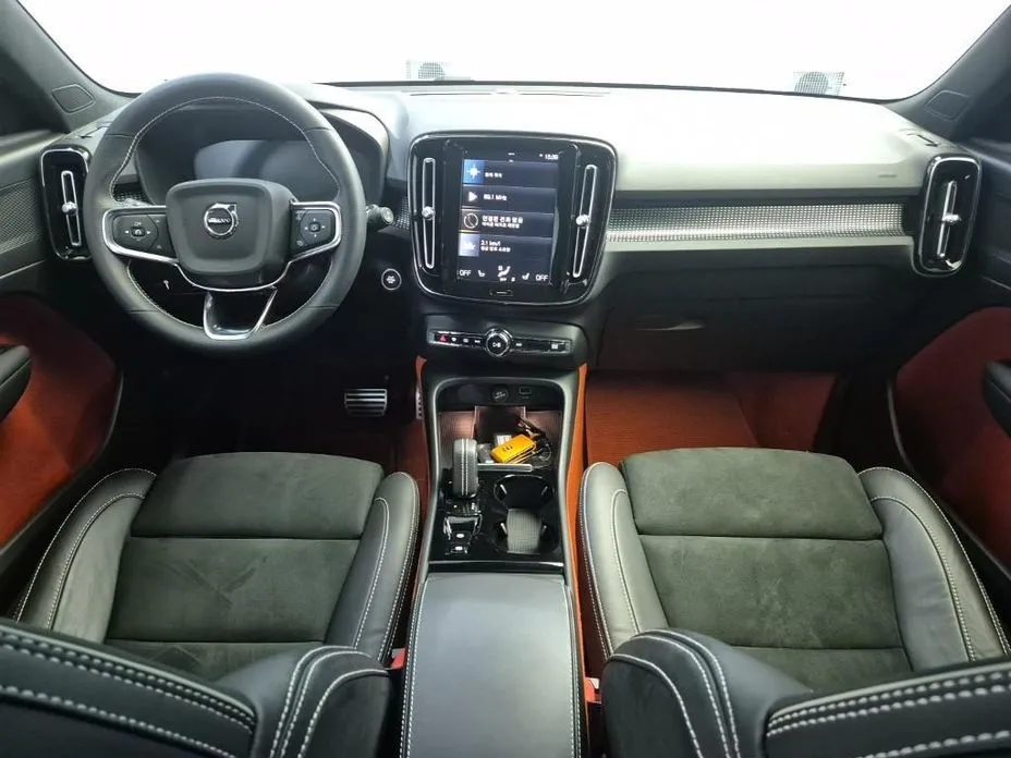 Volvo XC40 2021 из KR, фото 4