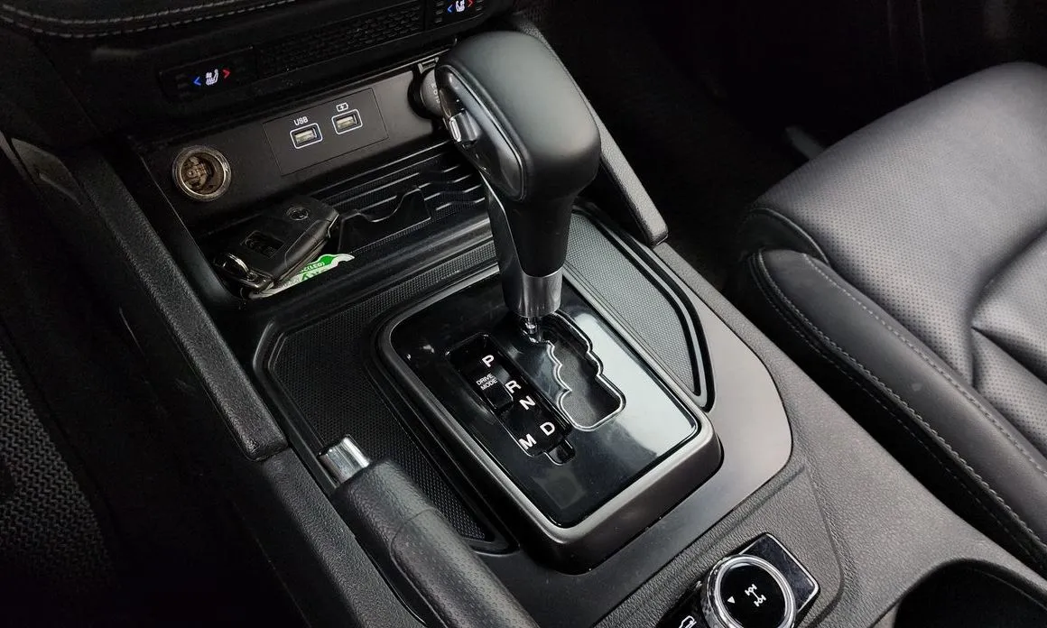 KG Mobility (Ssangyong) Rexton — фото 6