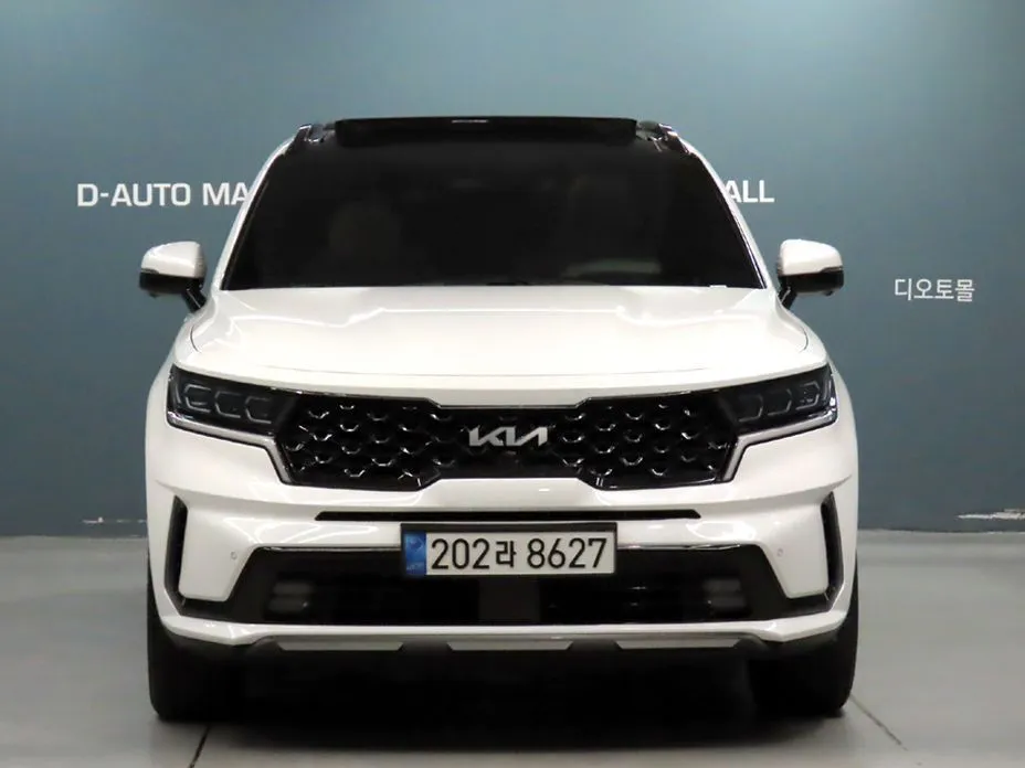Kia Sorento — фото 8