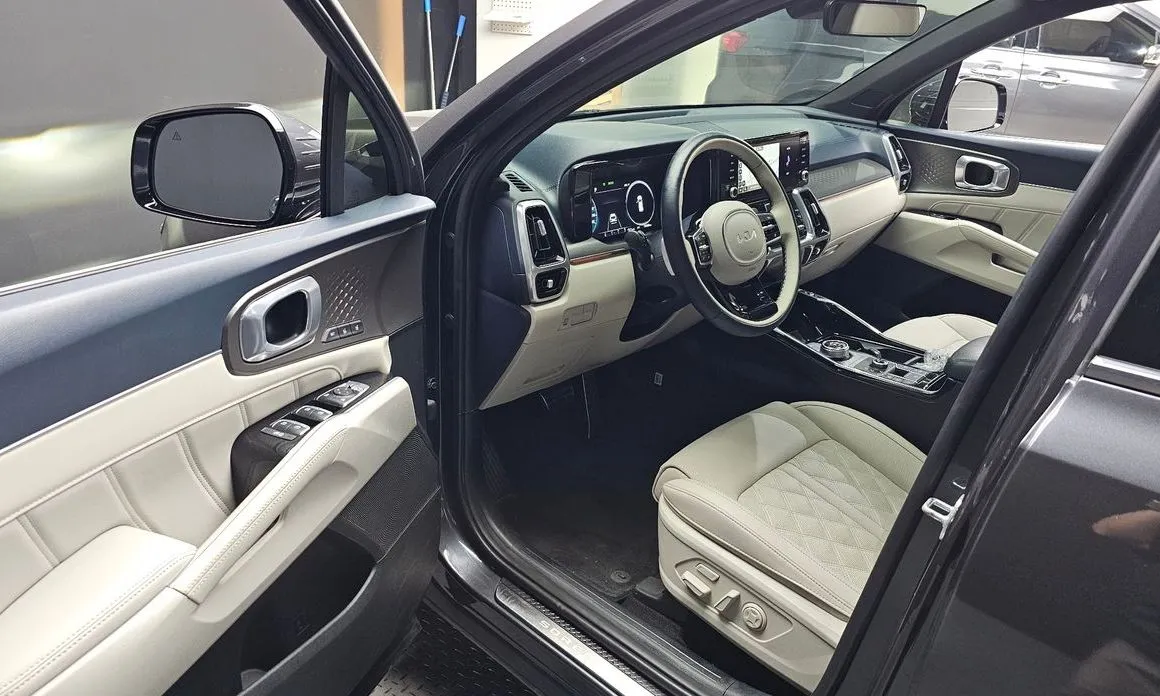Kia Sorento 2023 из KR, фото 4