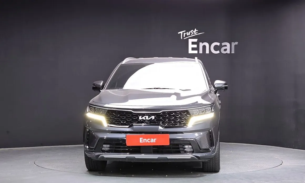 Kia Sorento 2023 из KR, фото 2
