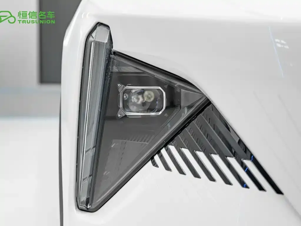 Geely Galaxy L7 — фото 5