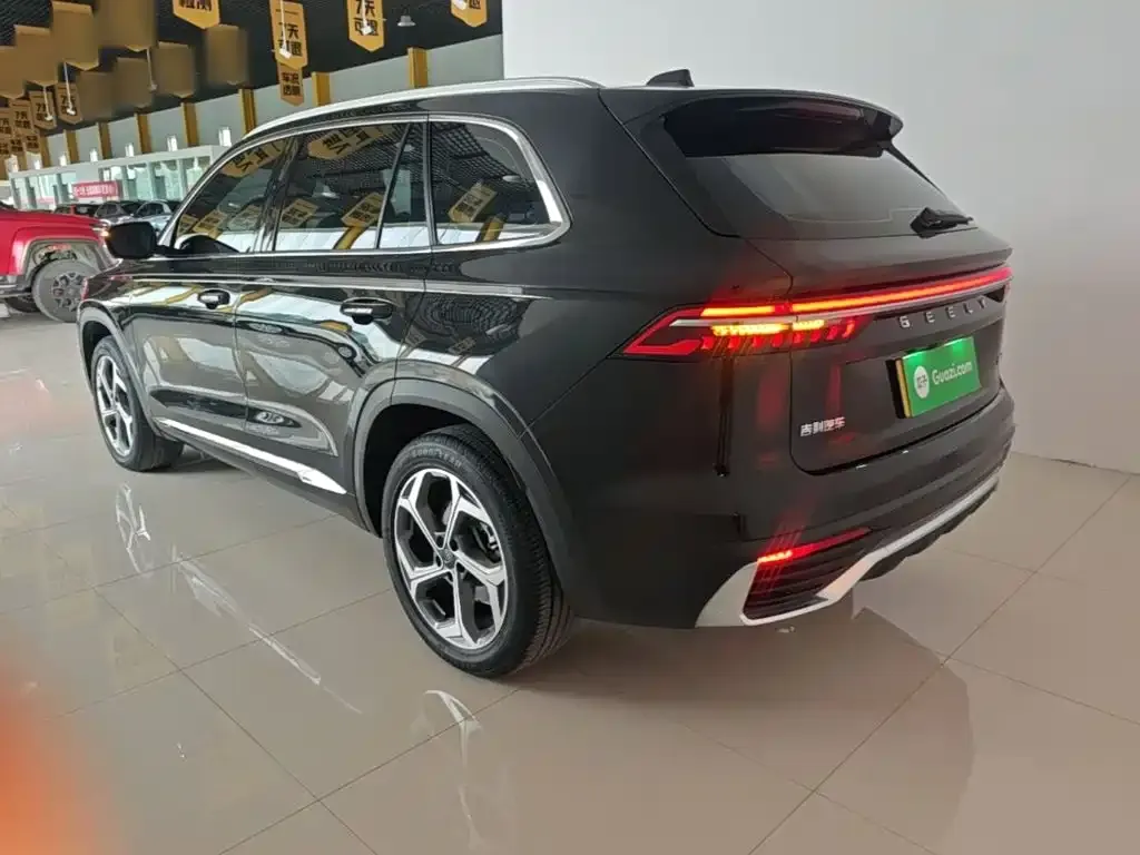 Geely Xingyue L — фото 10