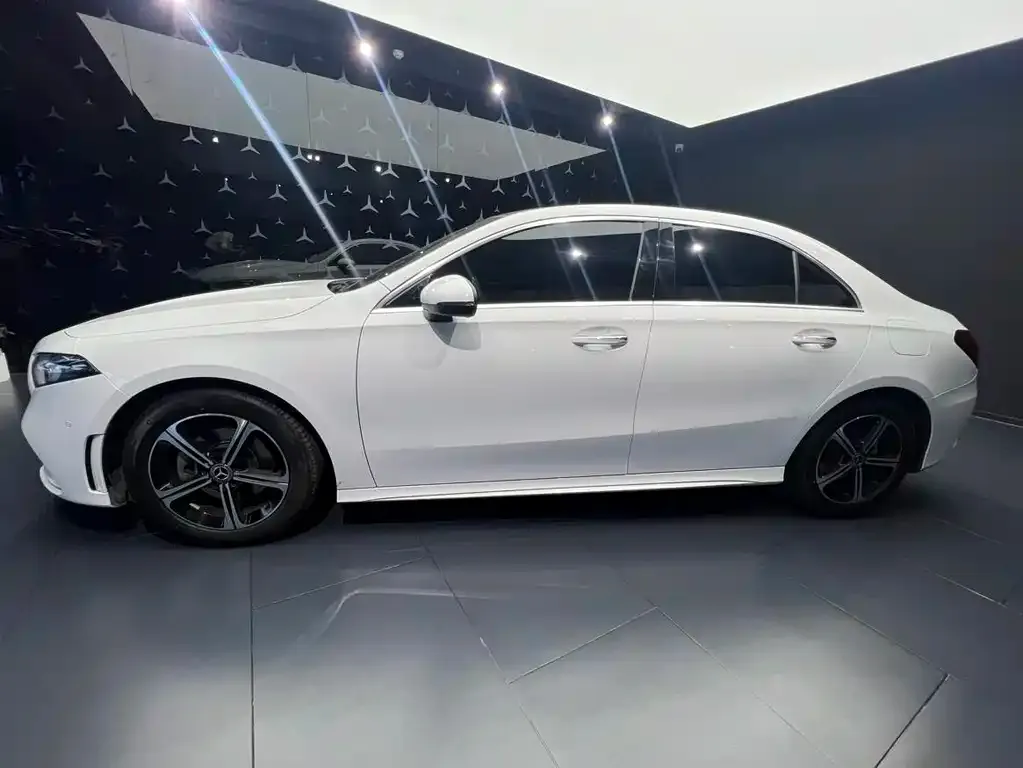 Mercedes-Benz A-Class — фото 3