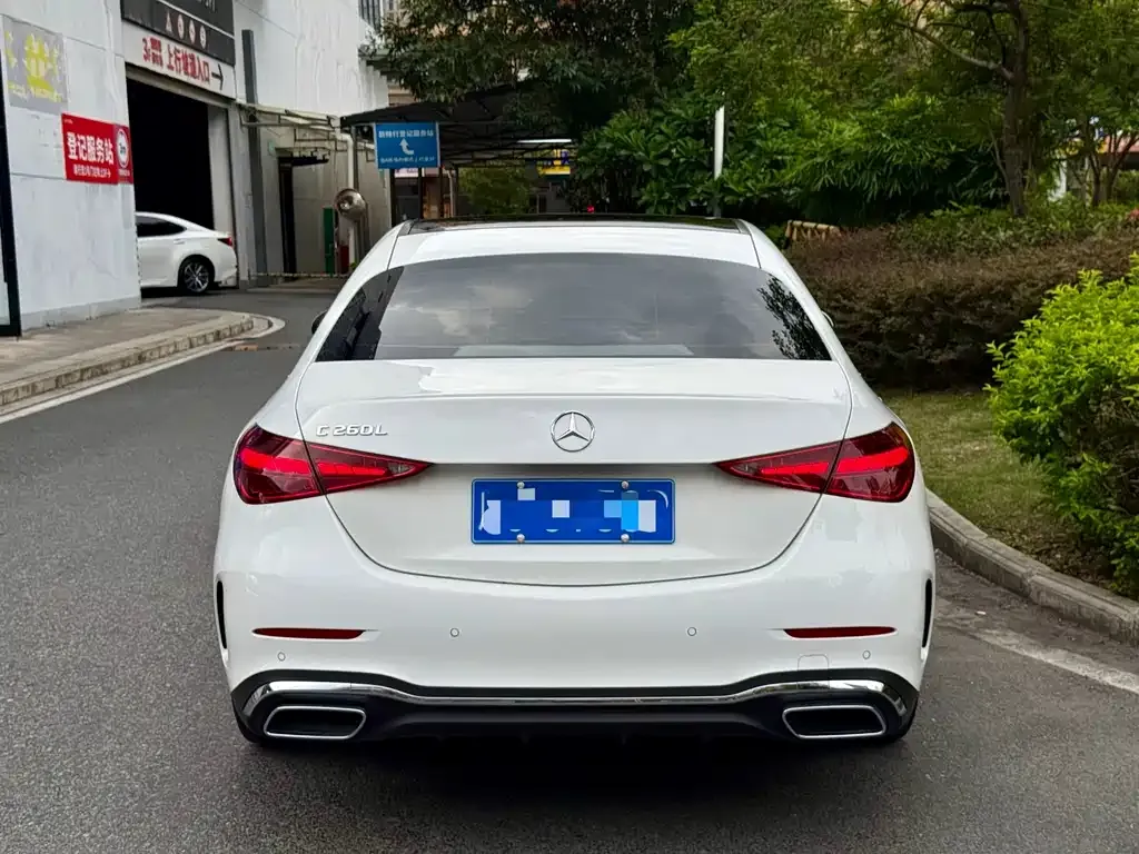Mercedes-Benz C-Class — фото 2