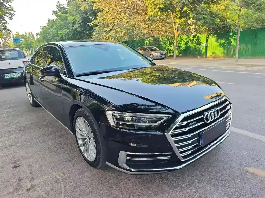 Audi A8 2021 из CN, фото 6
