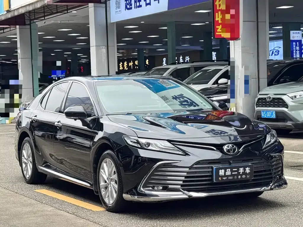 Toyota Camry 2023 из CN, фото 8