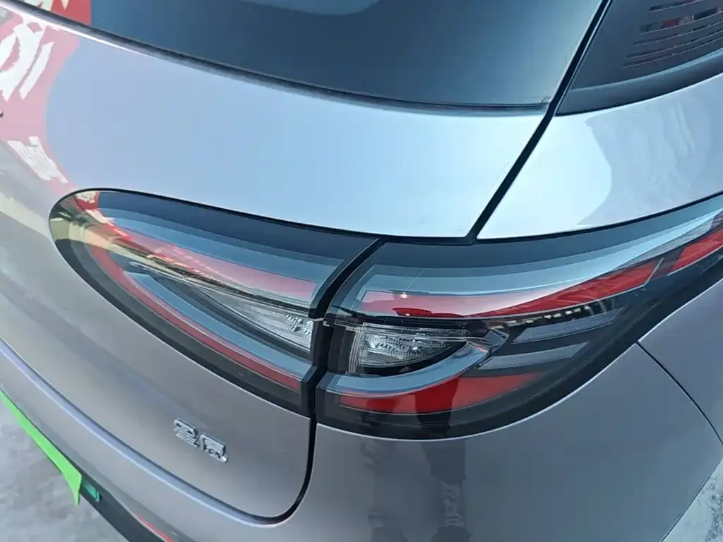 Geely Starburst — фото 2