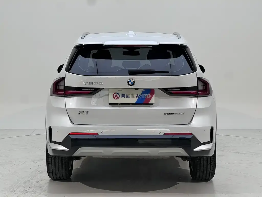 BMW X1 — фото 3
