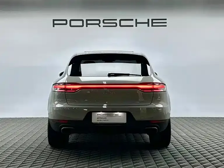 Porsche Macan — фото 8