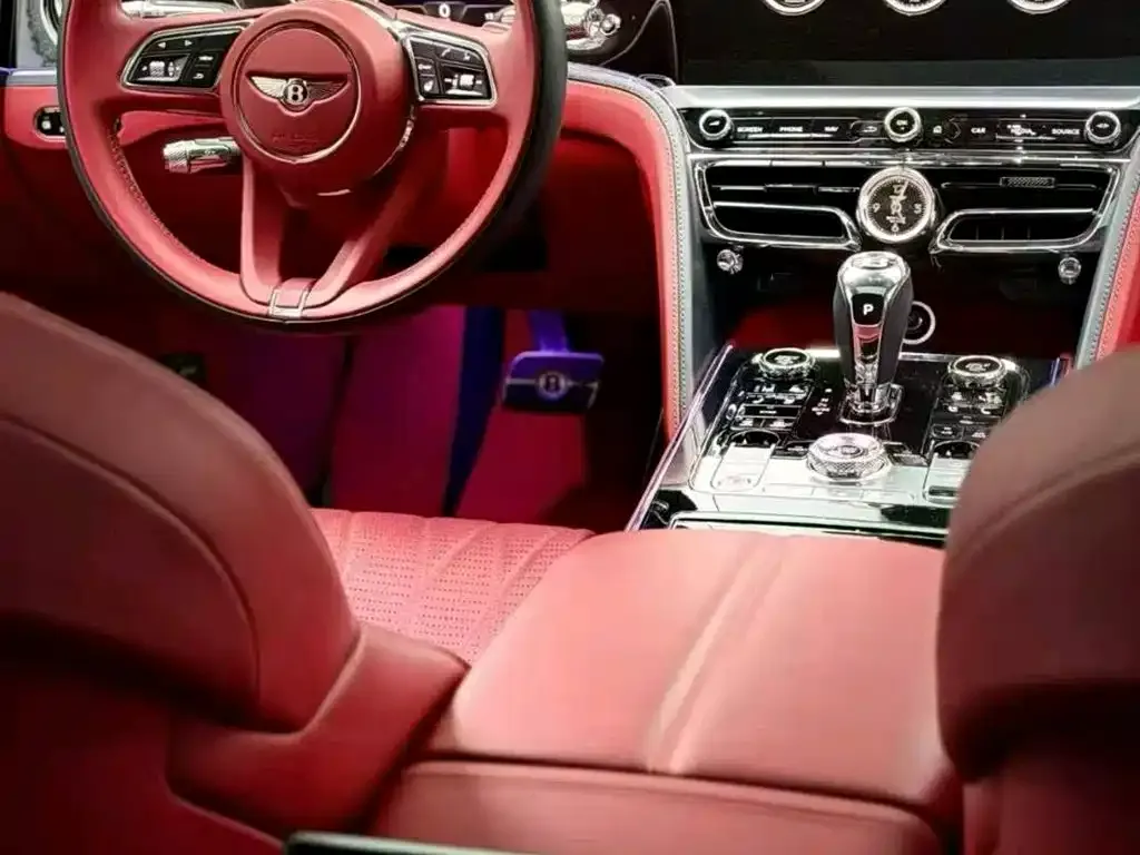 Bentley Flying Spur PHEV 2022 из CN, фото 4