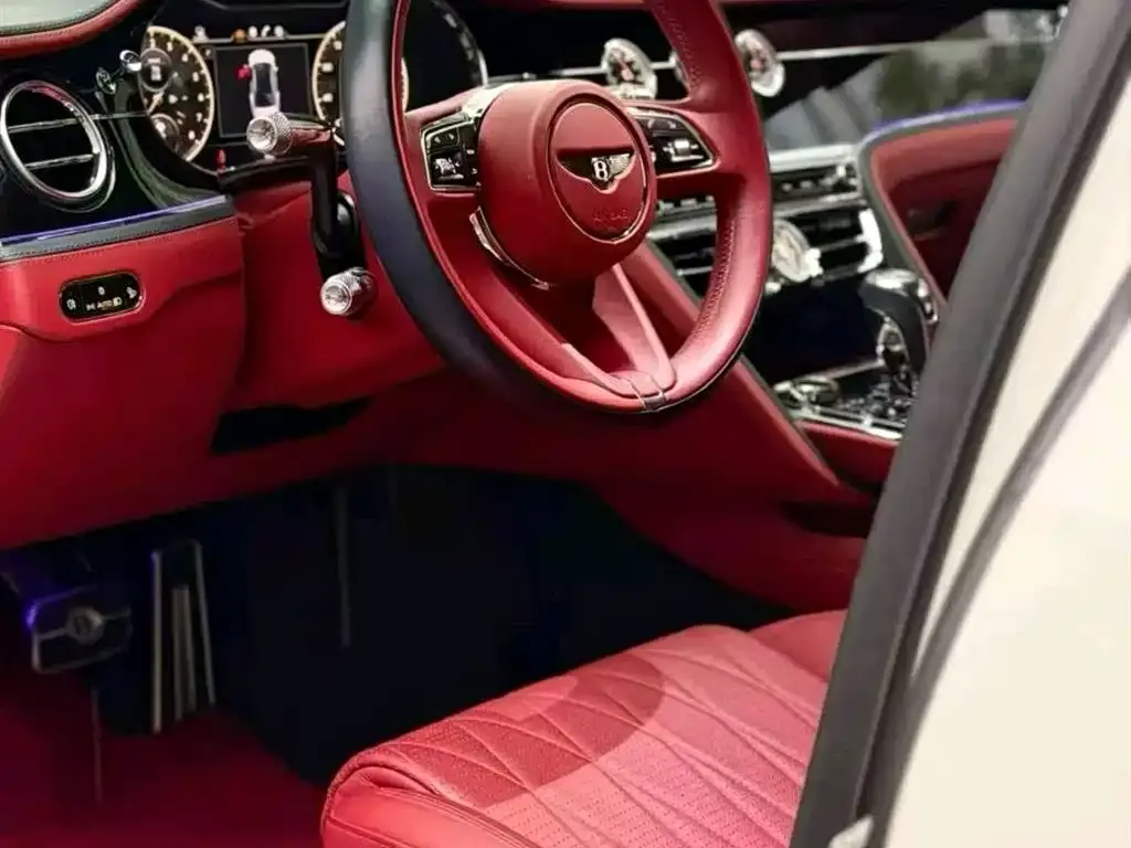 Bentley Flying Spur PHEV 2022 из CN, фото 2