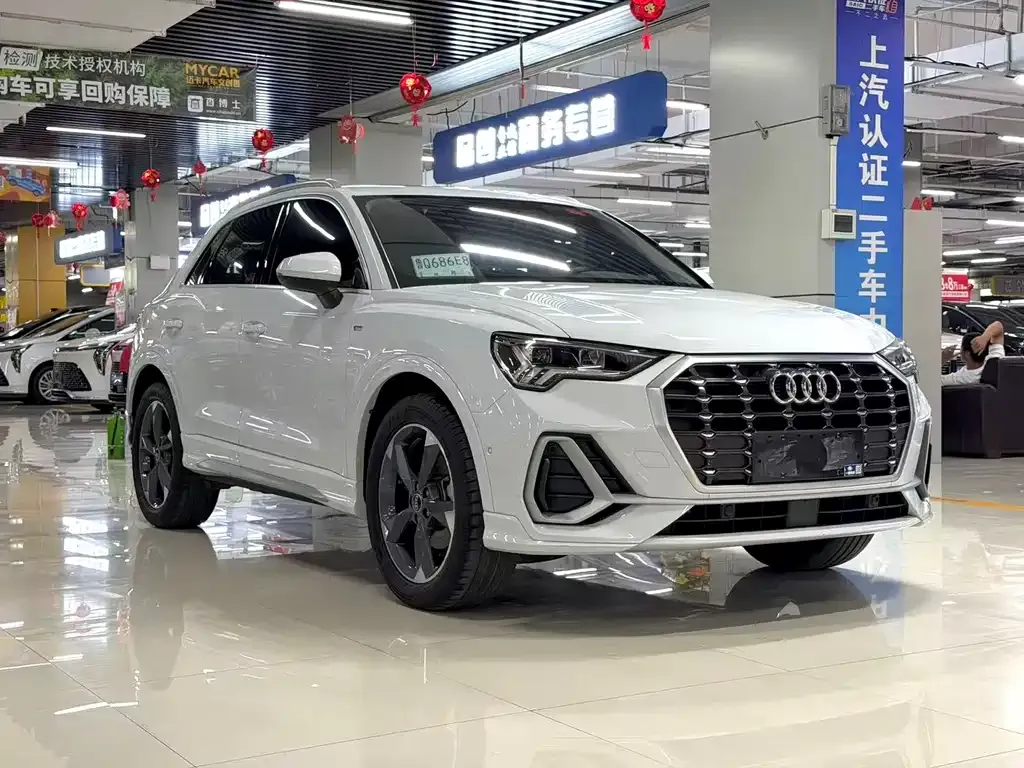 Audi Q3 — фото 4