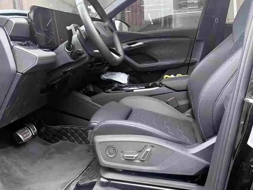 Audi Q6L e-tron 2025 из CN, фото 4