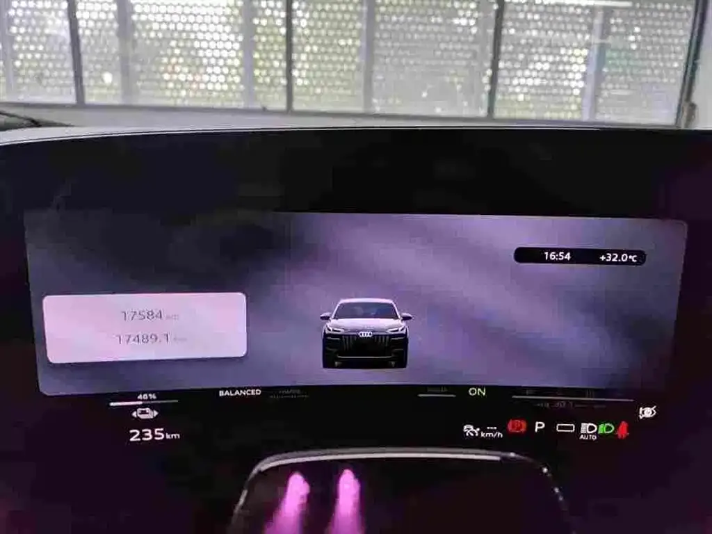 Audi Q6L e-tron 2025 из CN, фото 2