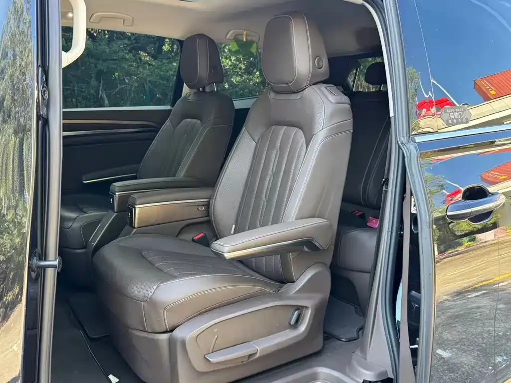 Volkswagen Viloran 2021 из CN, фото 2