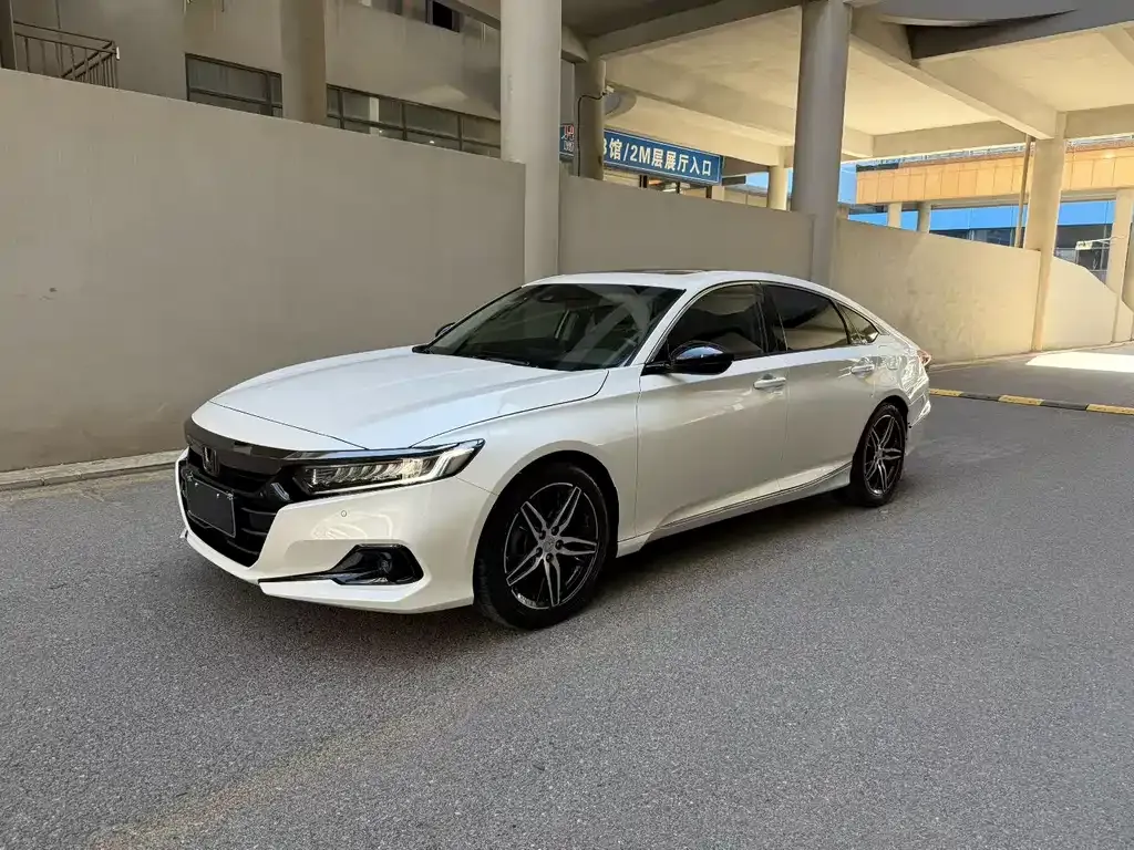 Honda Accord 2023 из CN, фото 1
