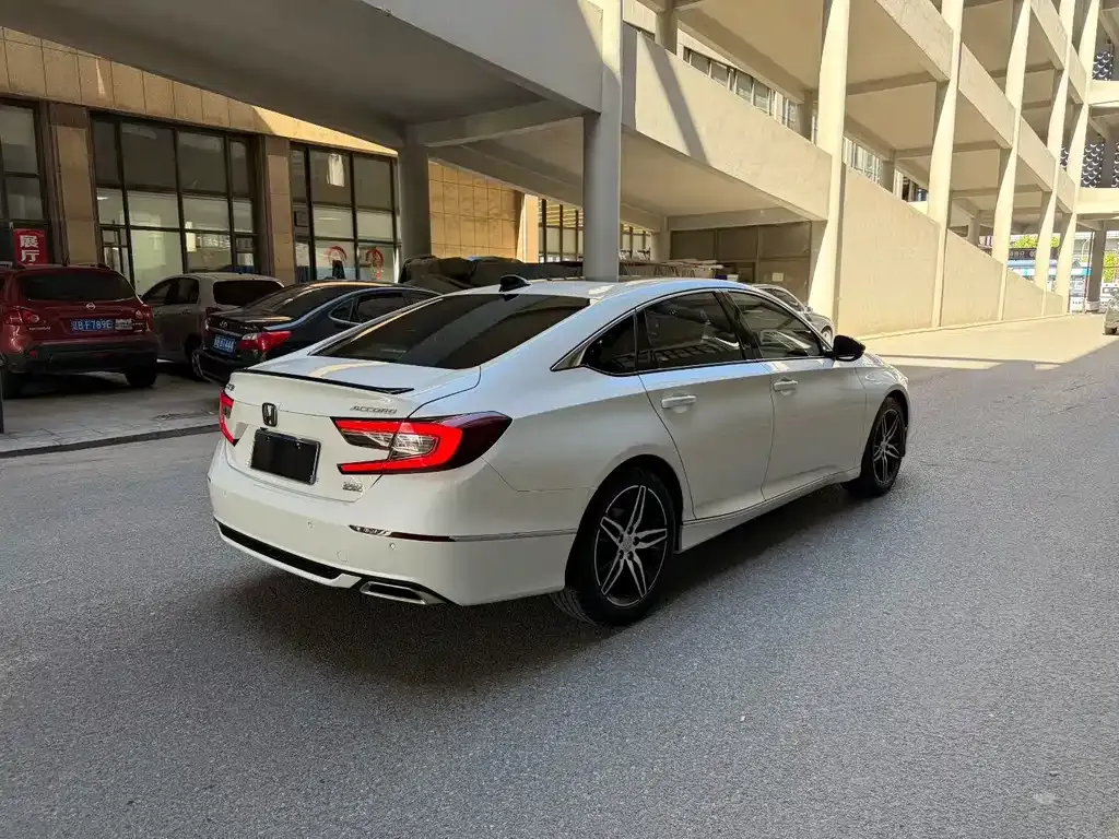 Honda Accord 2023 из CN, фото 8
