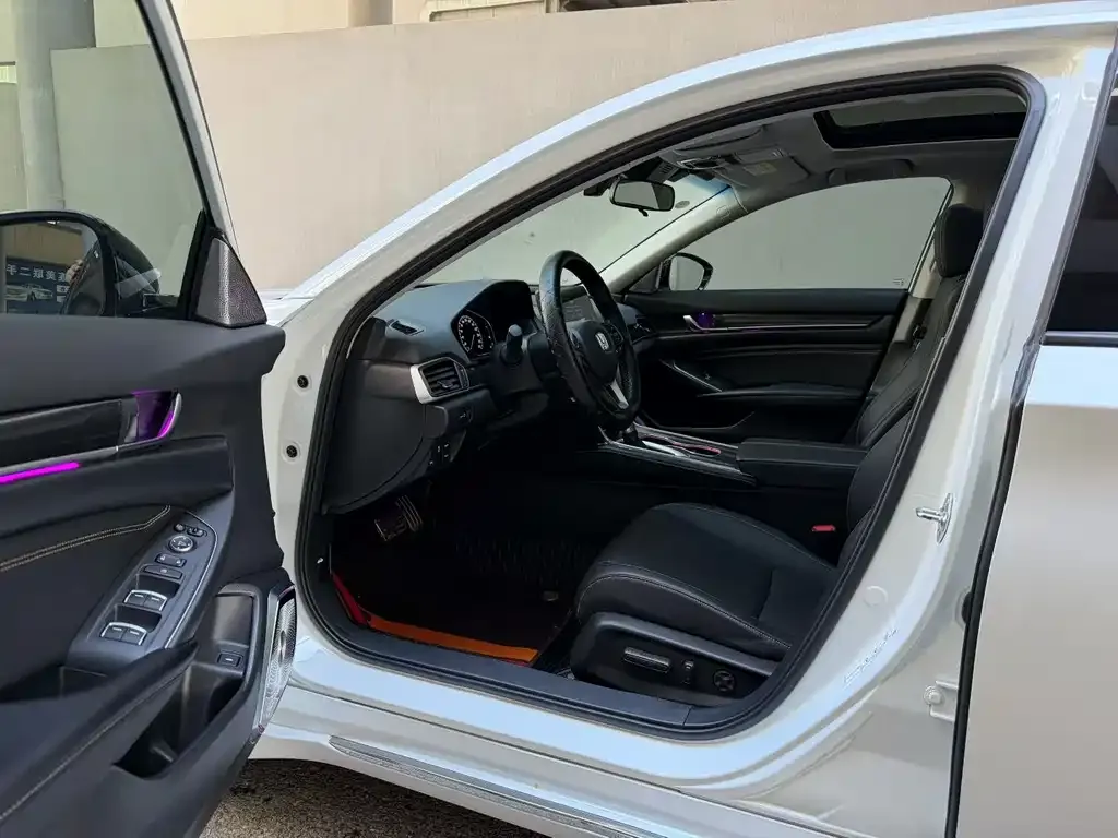 Honda Accord 2023 из CN, фото 4