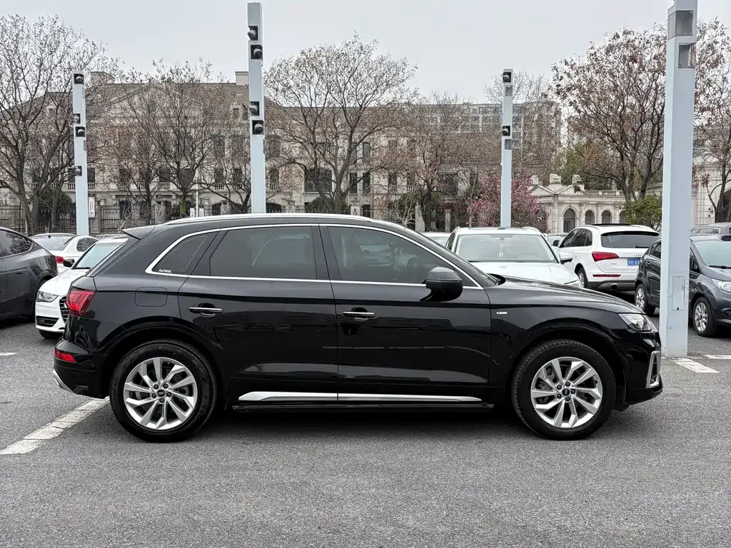Audi Q5L 2022 из CN, фото 9