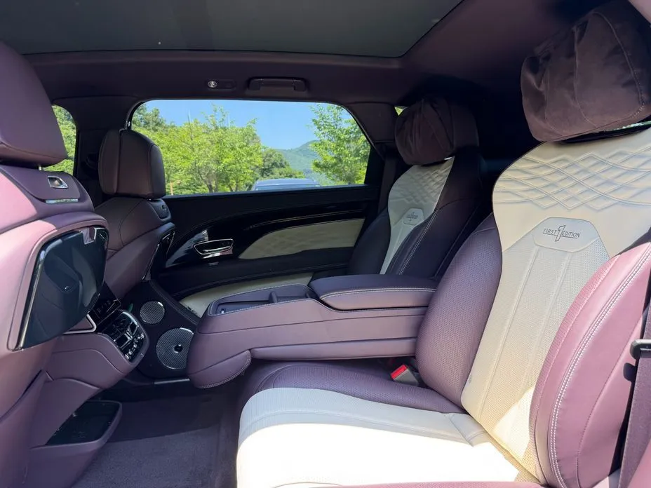 Bentley Bentayga 2024 из KR, фото 2