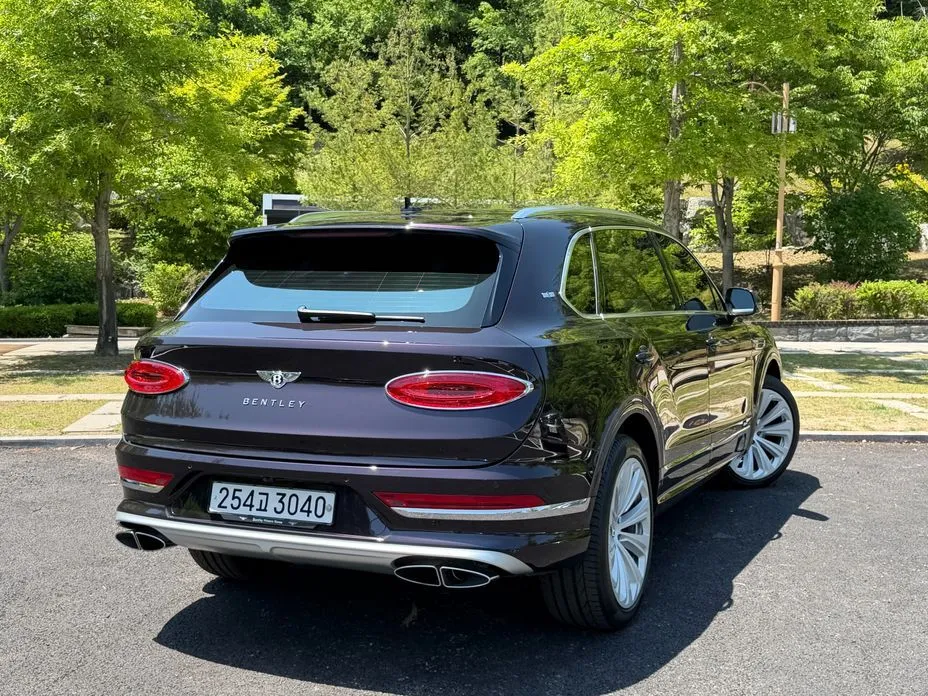 Bentley Bentayga 2024 из KR, фото 9