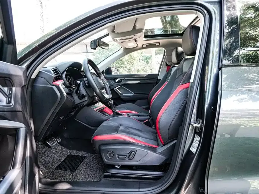 Audi Q3 2021 из CN, фото 8