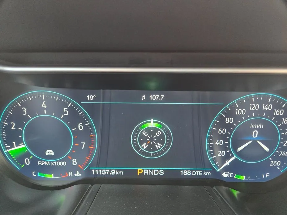 Ford Mustang 2023 из KR, фото 2