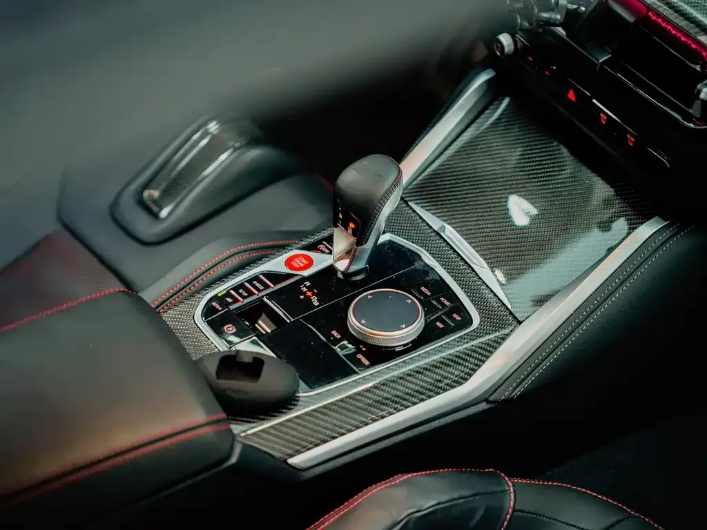 BMW M4 — фото 10