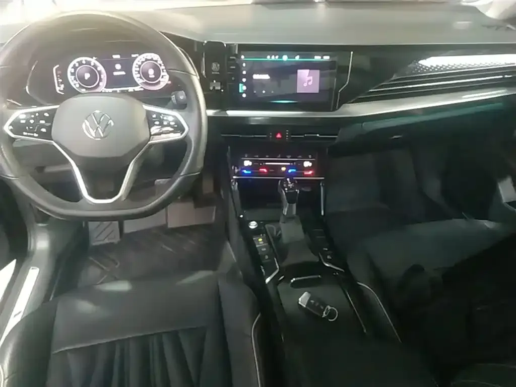 Volkswagen Passat — фото 6