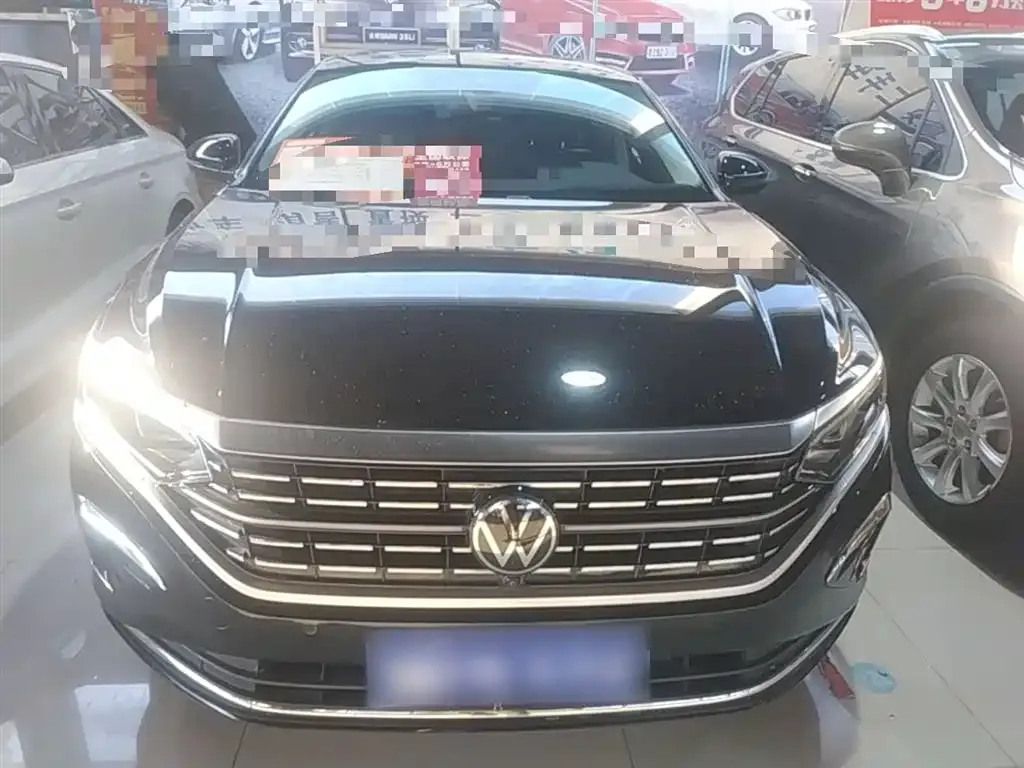 Volkswagen Passat — фото 10
