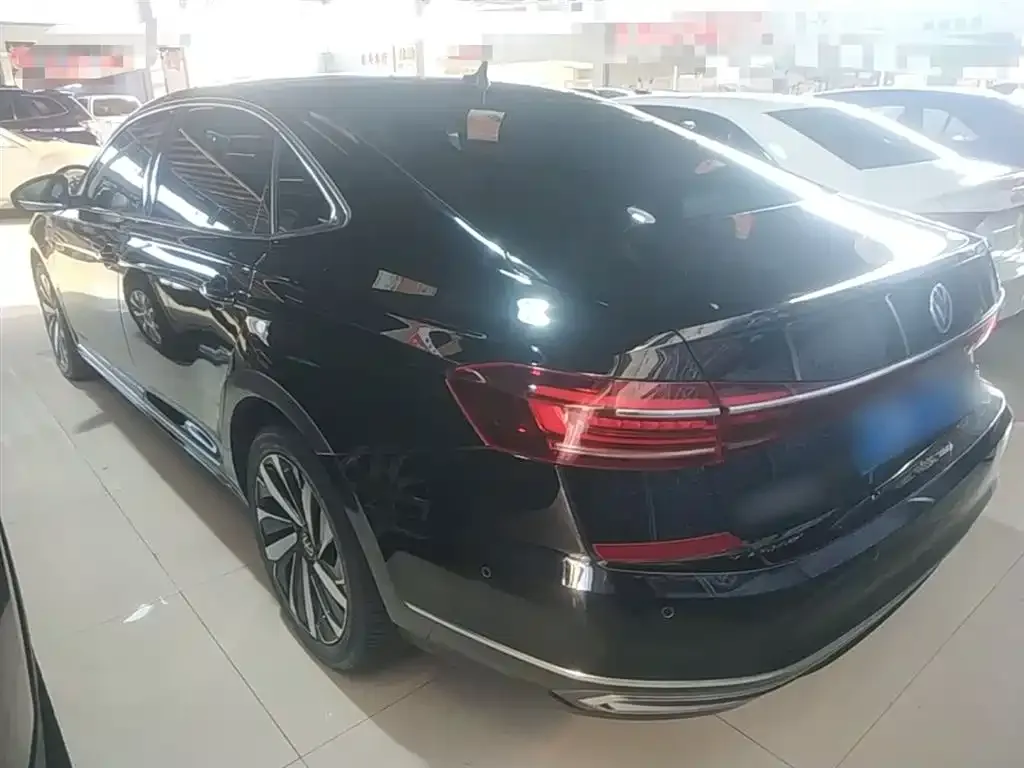 Volkswagen Passat — фото 2
