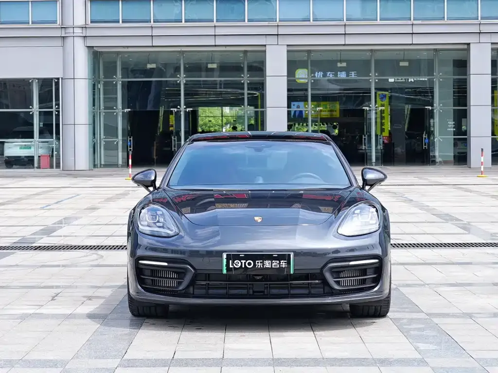 Porsche Panamera Hybrid 2022 из CN, фото 7