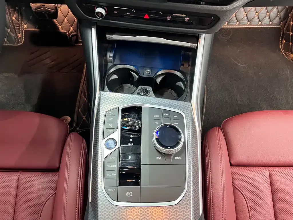 BMW 4 Series 2024 из CN, фото 10