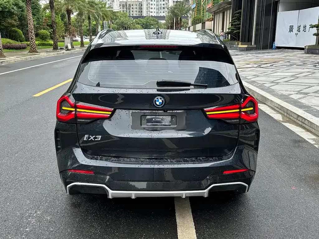 BMW iX3 2023 из CN, фото 8