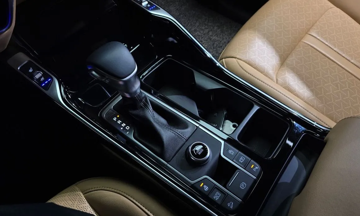Kia Sorento — фото 7
