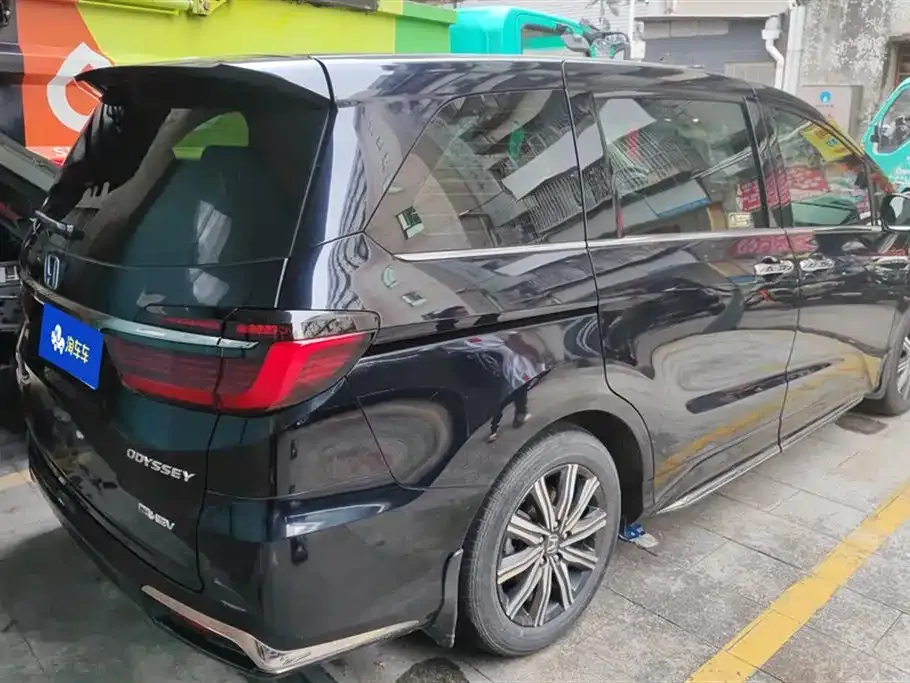 Honda Odyssey 2023 из CN, фото 3