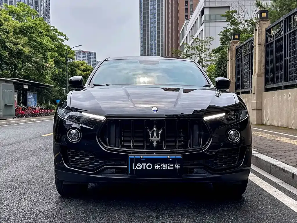 Maserati Levante — фото 9