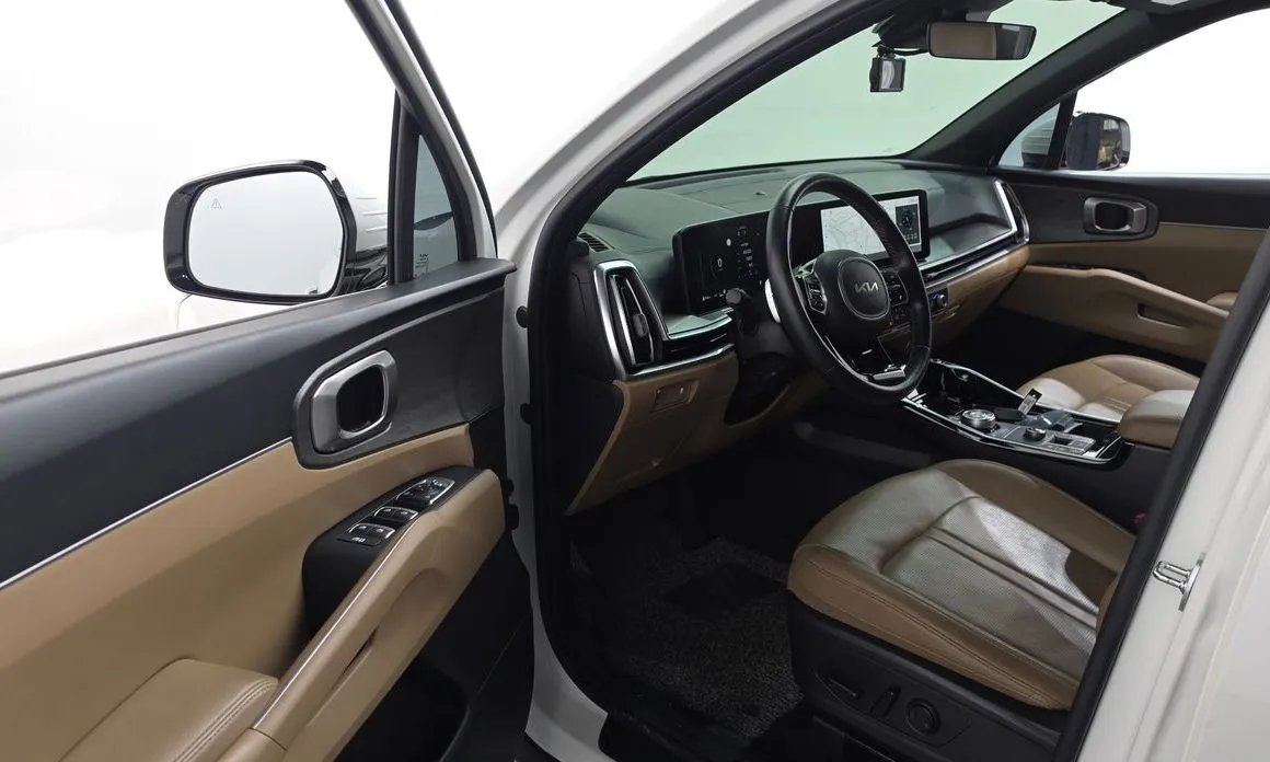 Kia Sorento — фото 10
