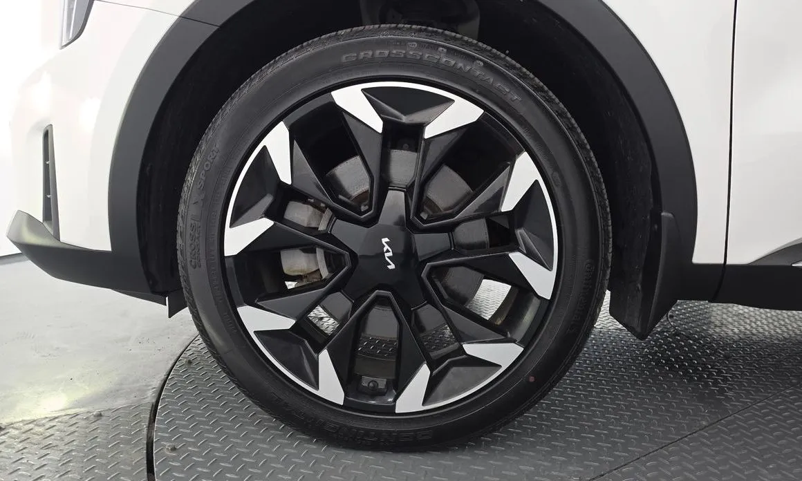 Kia Sorento — фото 4