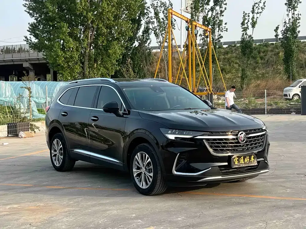 Buick Envision Plus — фото 9