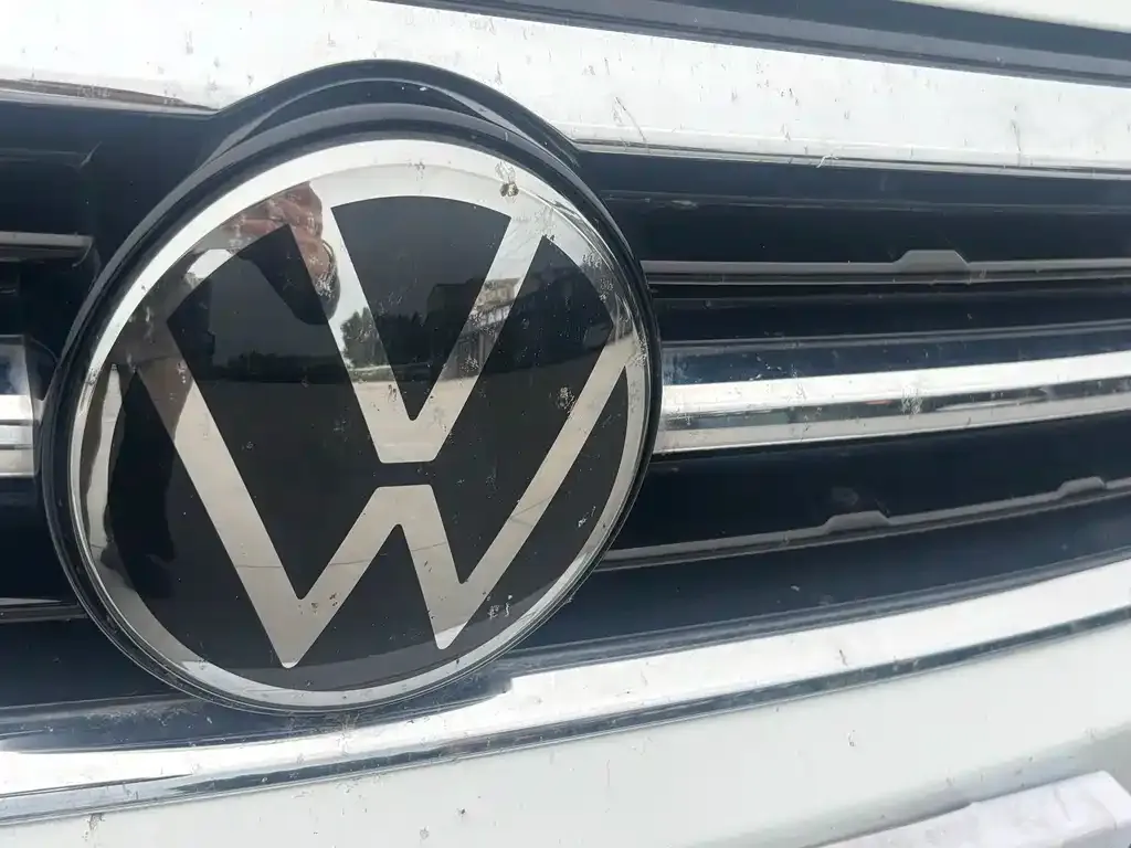 Volkswagen Bora — фото 8