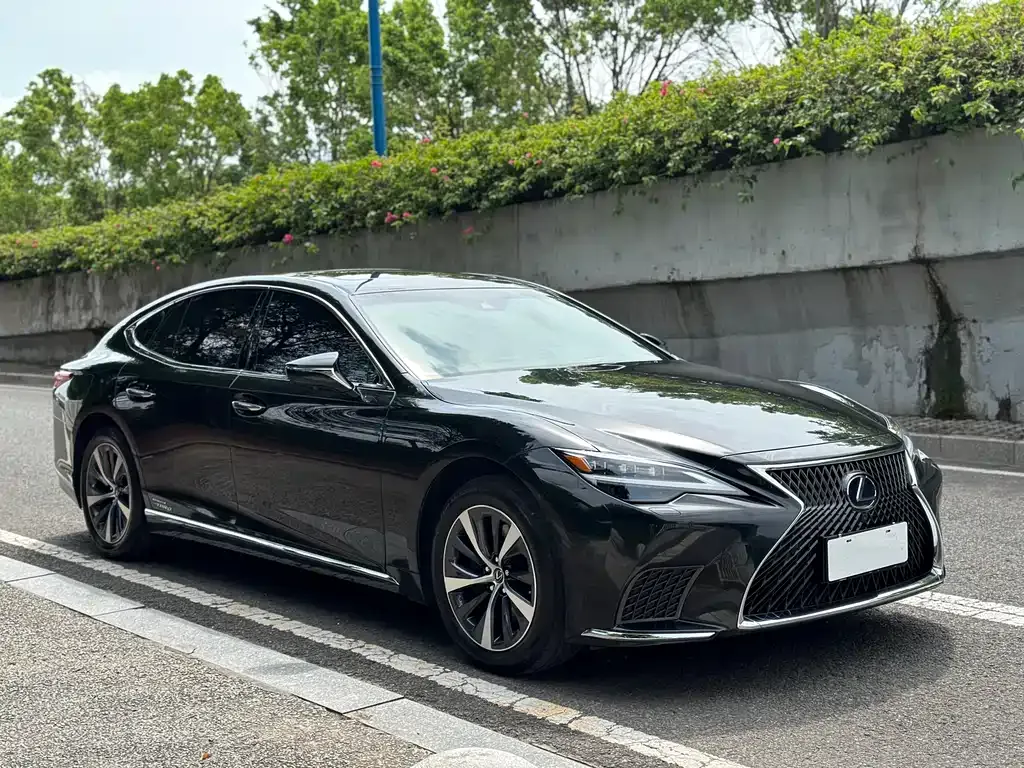 Lexus LS 2022 из CN, фото 3