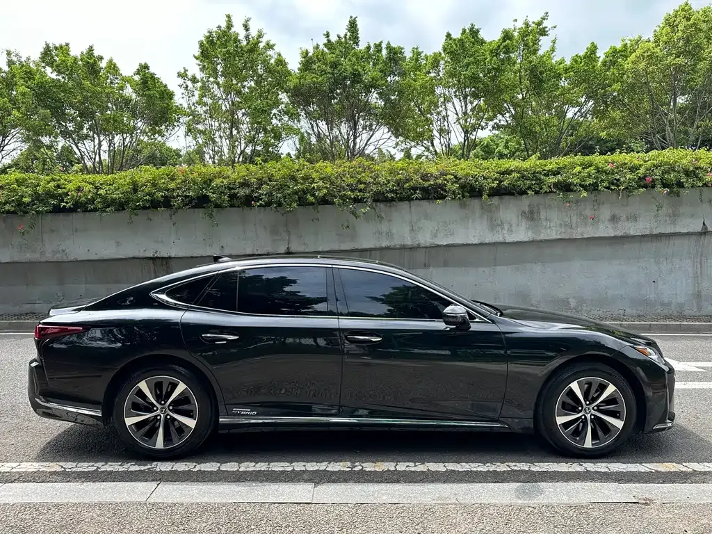 Lexus LS 2022 из CN, фото 5
