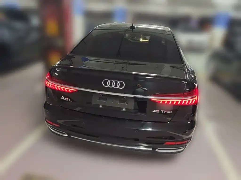 Audi A6L — фото 5