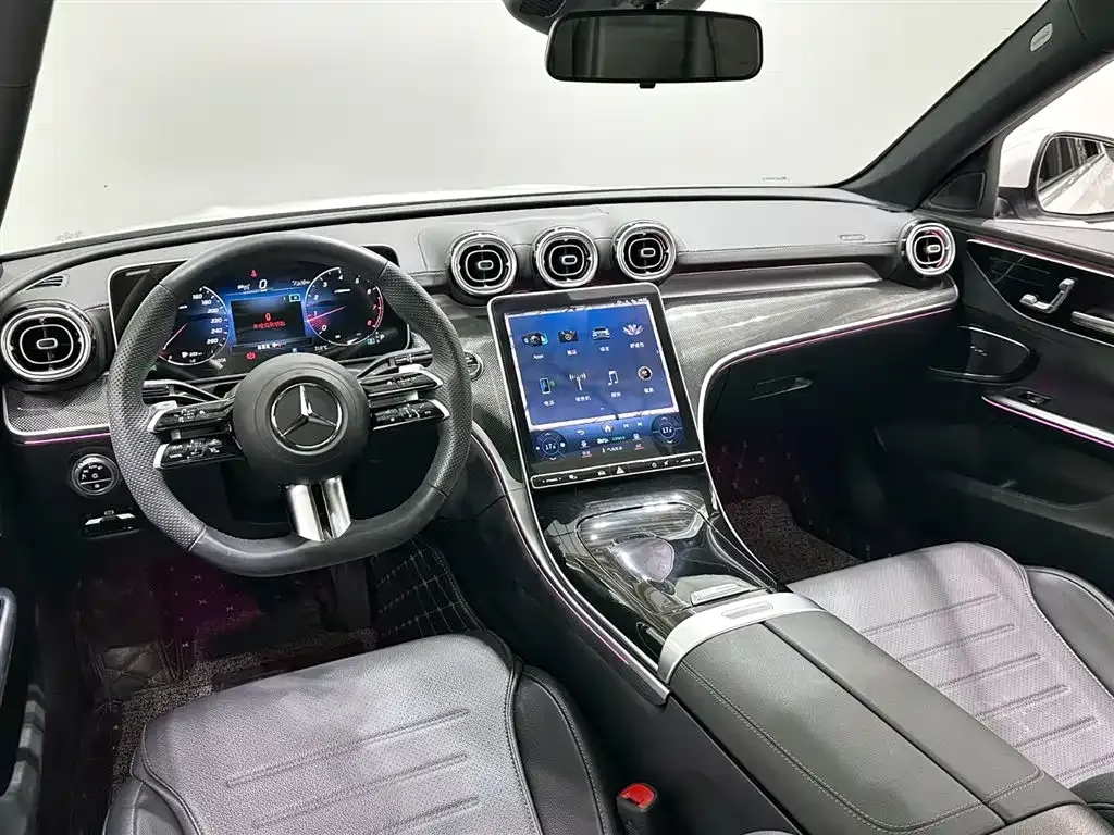 Mercedes-Benz C-Class — фото 10
