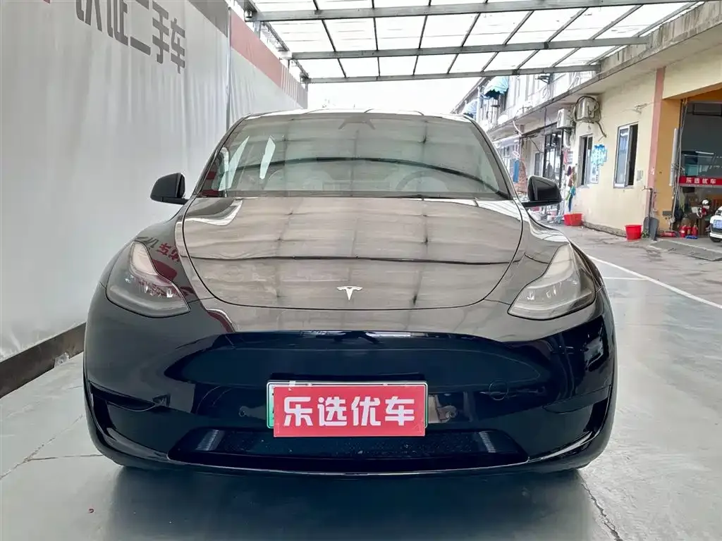 Tesla Model Y — фото 7