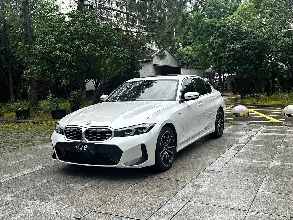 BMW 3 Series — фото 1