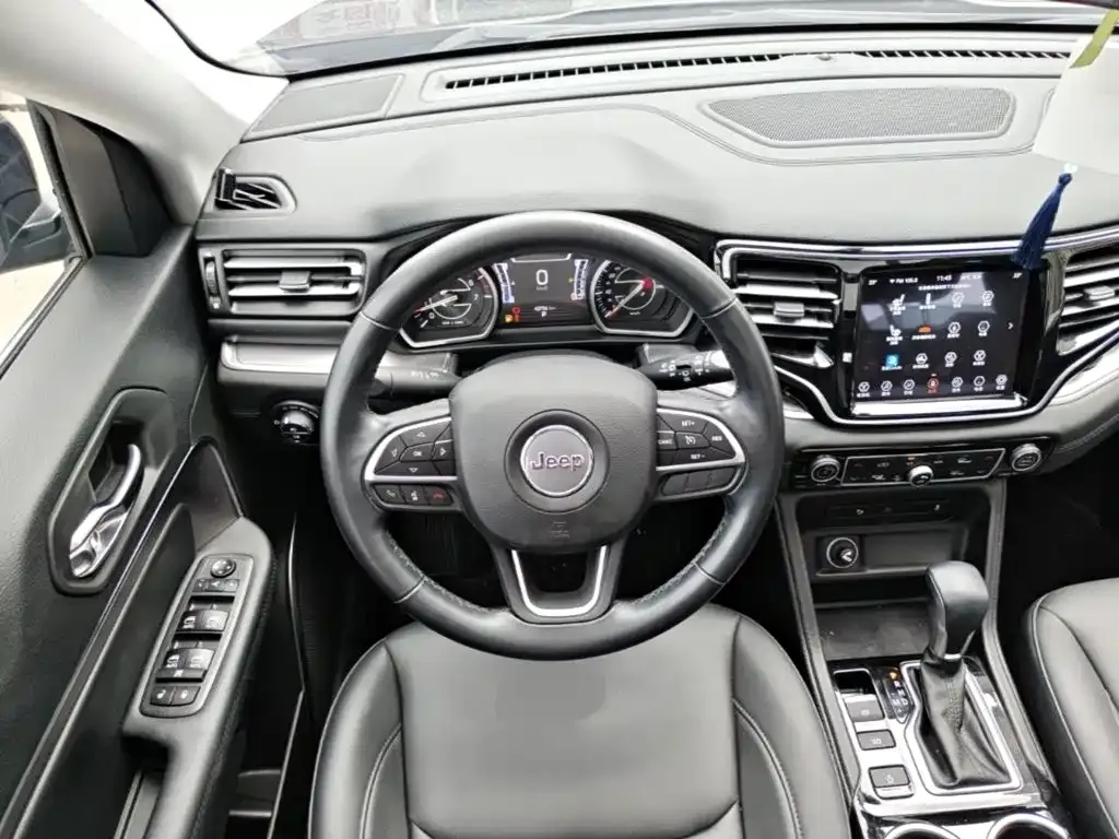 Jeep Grand Commander 2021 из CN, фото 6