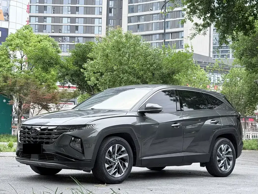 Hyundai Tucson — фото 1